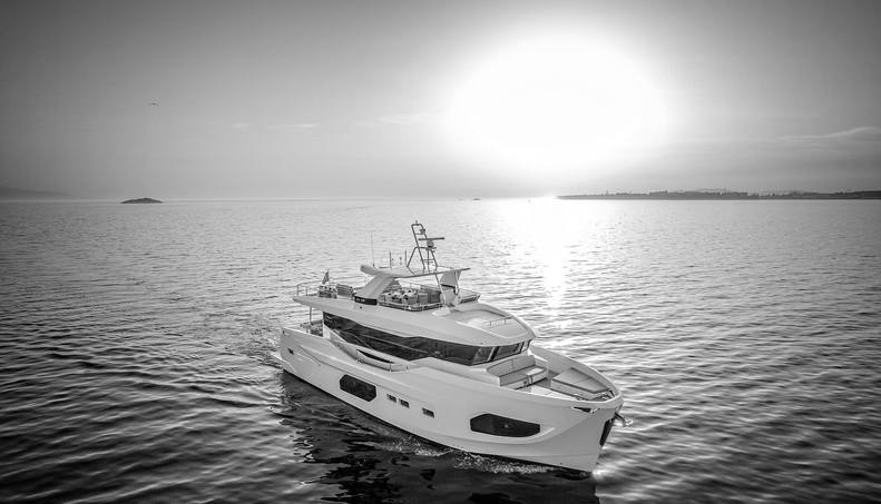 NUMARINE 22XP Hull #7 For Sale image41