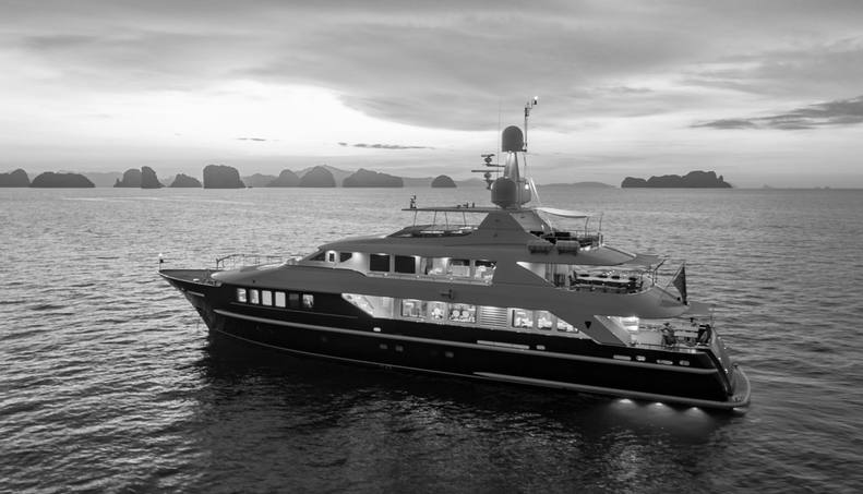 LADY AZUL For Sale image36