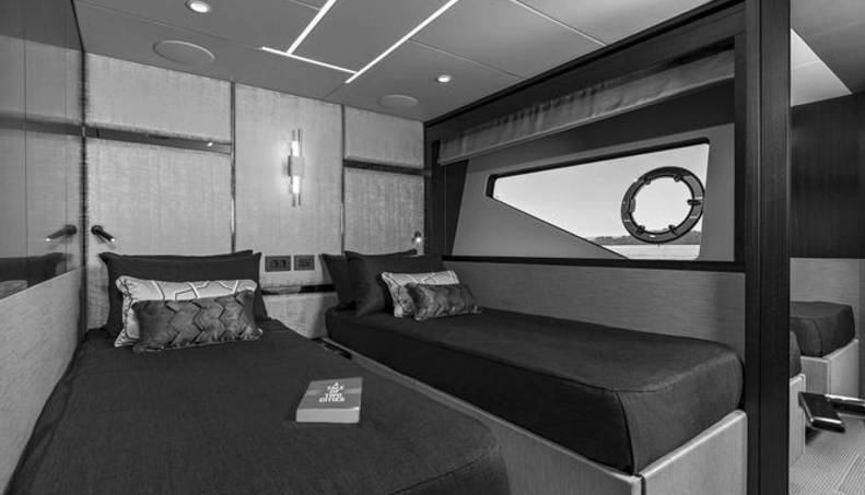 88 YACHT For Sale image21