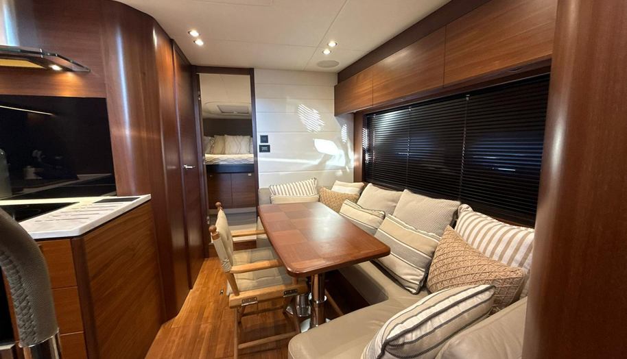 FEATHERS for sale 21