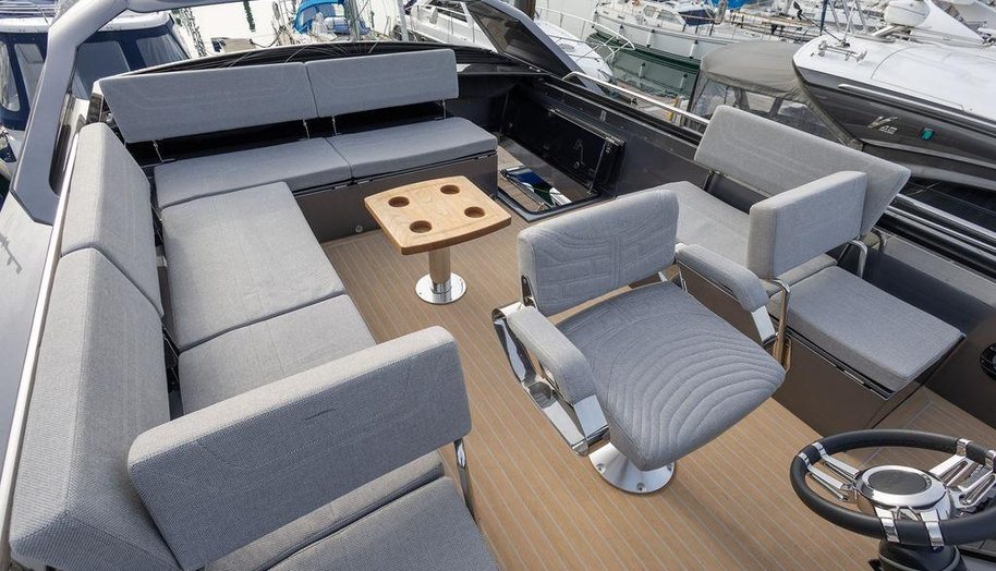 Galeon 510 SKY for sale 36