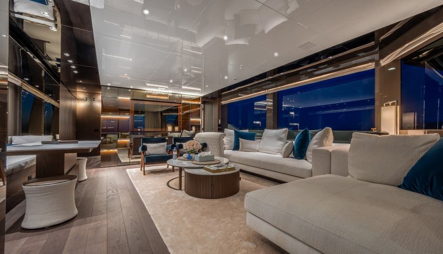 ICE OF LONDON for sale 16