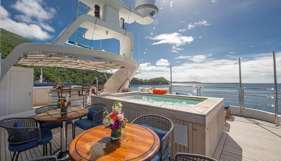 SUR LA MER for sale 31