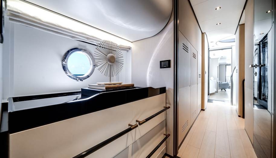 SCUDO for sale 31