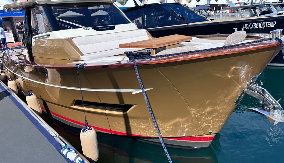 2027 Lancia Aprea 42 for sale 6