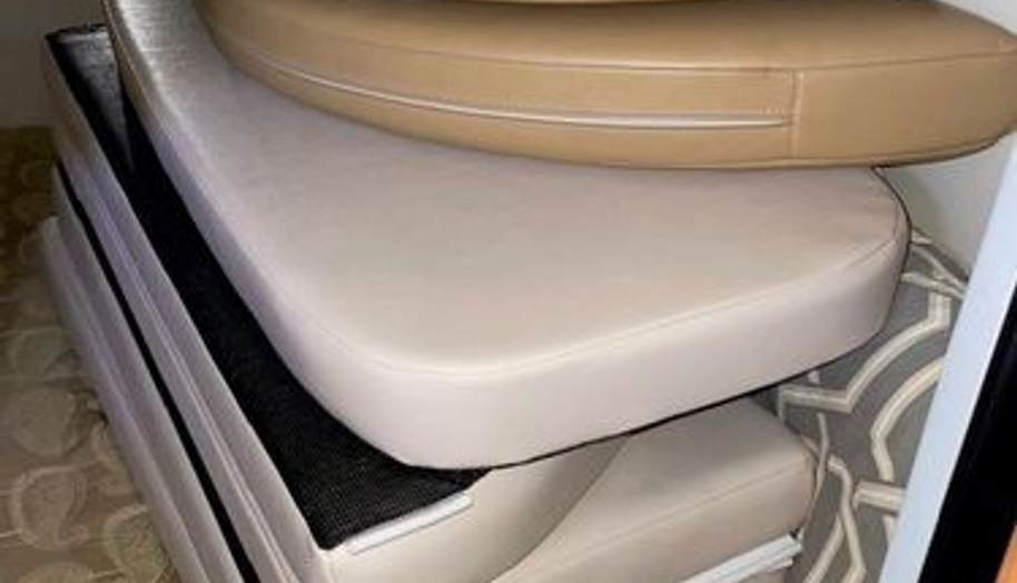 SEAHORSE for sale 26