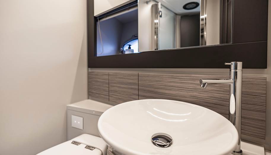 SEA SUITE I for sale 76