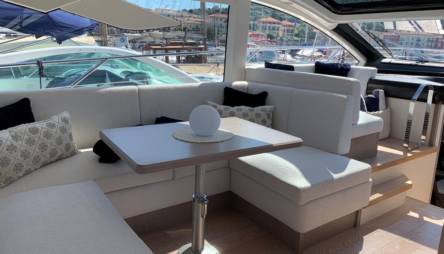 SUNSEEKER PREDATOR 50 for sale 16