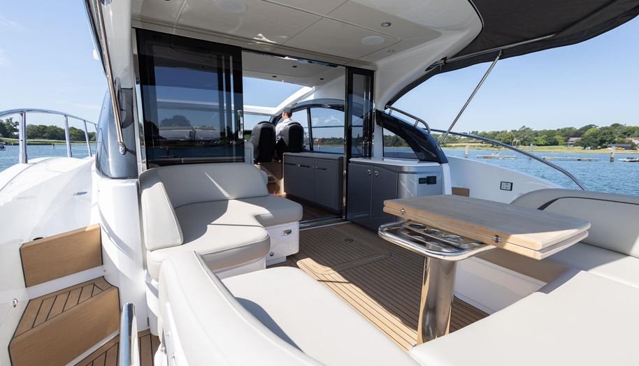 V50960 - 3 CABIN DECK VERSION for sale 11