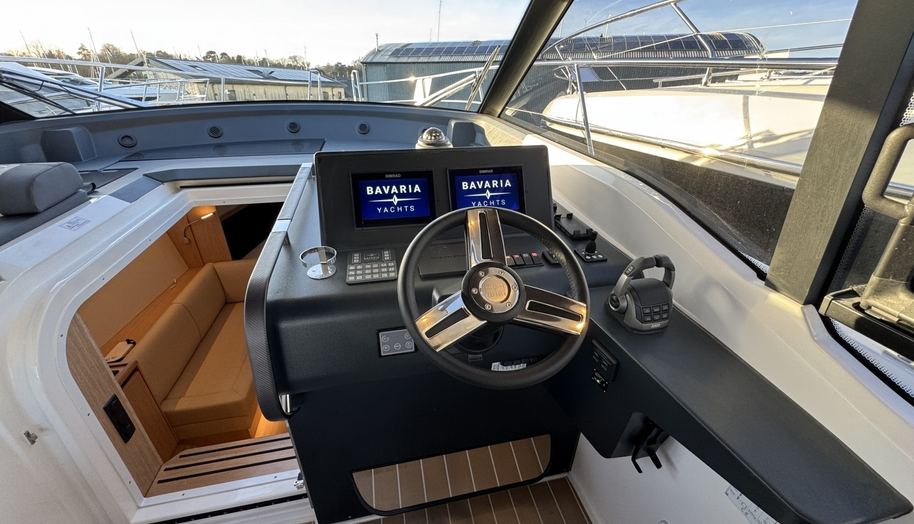 New Boat, Immediate Delivery 322000171-SR35 for sale 6