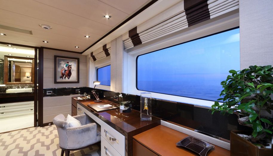AURELIA for sale 11