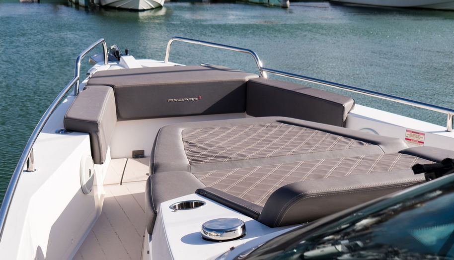 SEAS THE GREY for sale 11