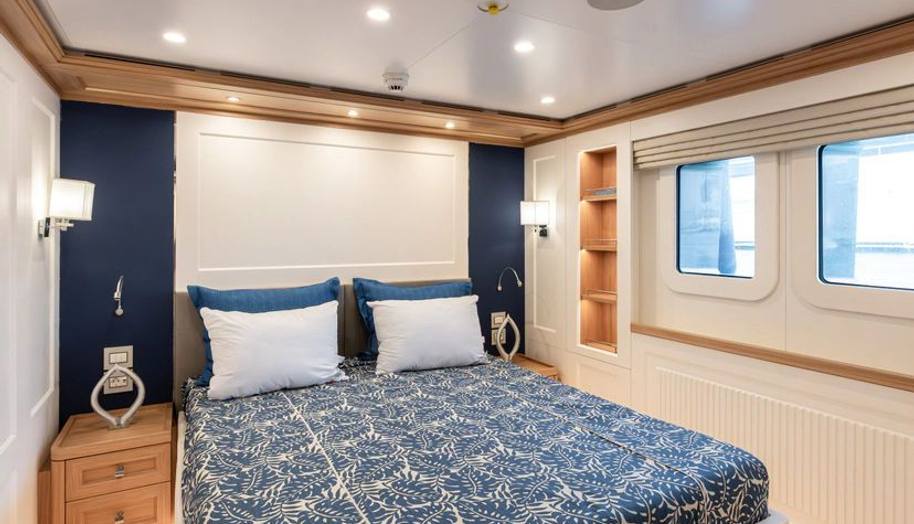 SEVEN SEAS for sale 51