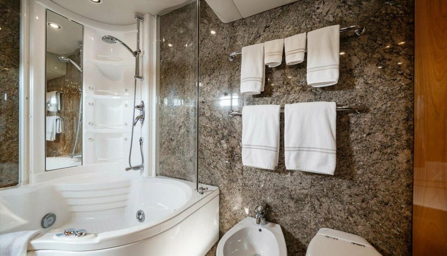 VANGUARD for sale 26