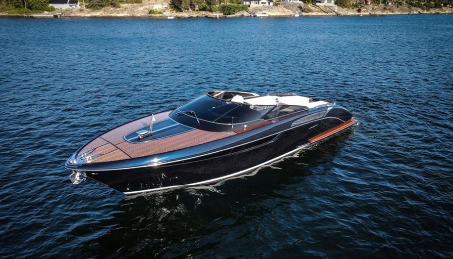 RIVAMARE 38 for sale 1
