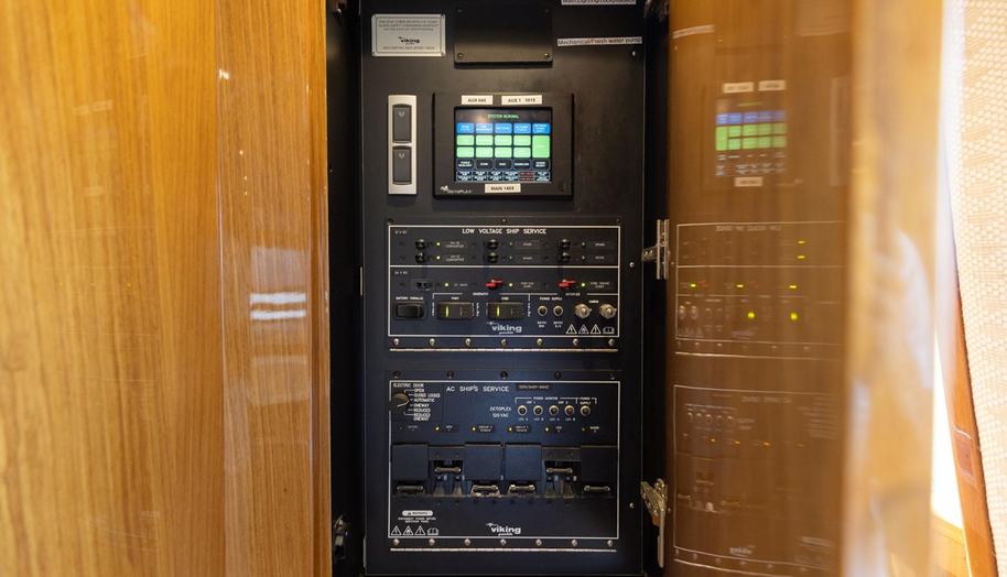 MODERATION for sale 26