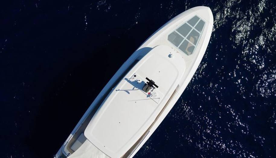 FERRETTI INFYNITO 90 for sale 6