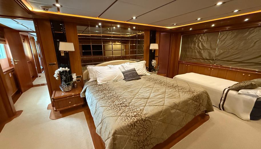 SUNRISE for sale 36