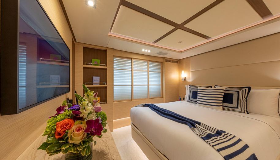 SUR LA MER for sale 16