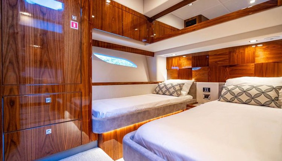 EL MAR V for sale 556