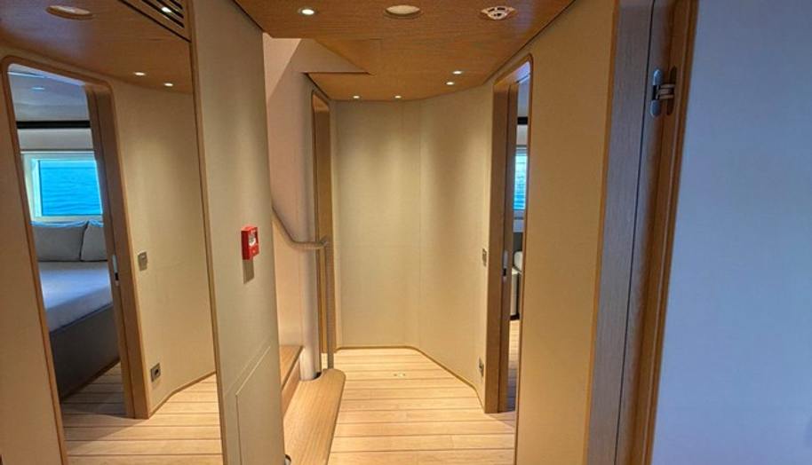 LA VETTA for sale 21