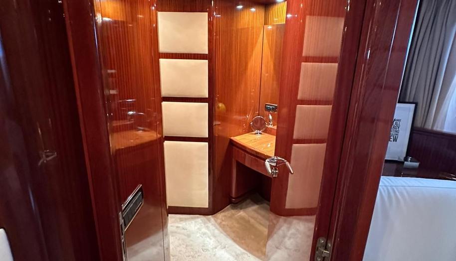 Tecnomar Velvet 90 for sale 26