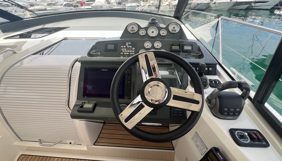 White Pearl for sale 21