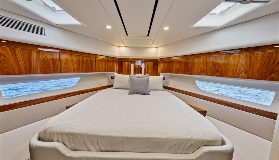 SAPPHIRE for sale 56