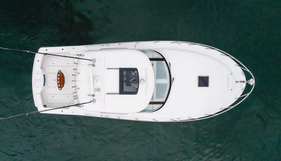 Commodore Two for sale 21