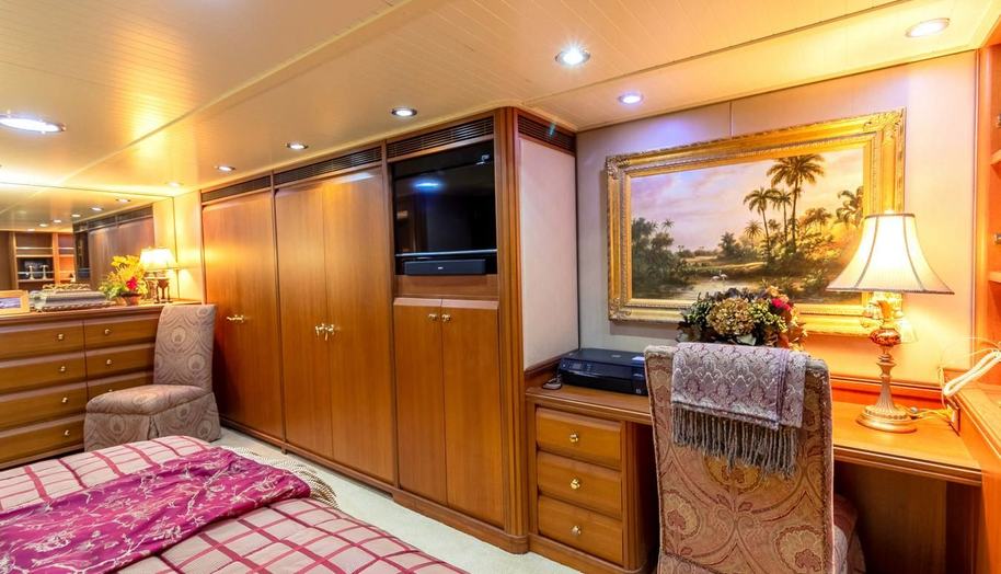 Chairman for sale 76