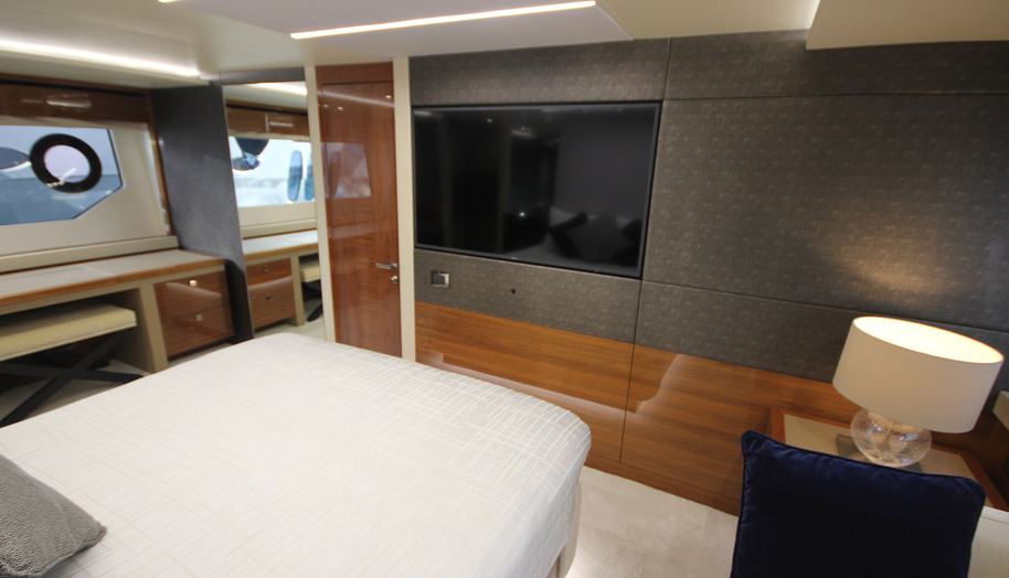 TOP LEVEL for sale 36