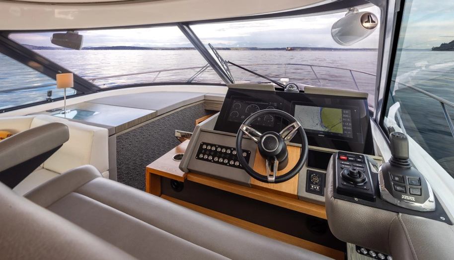 TIARA C49 COUPE for sale 26