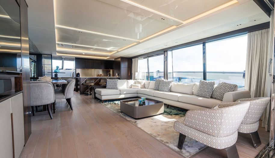 MAGIC MOMENT for sale 21