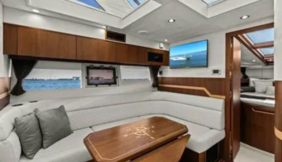 BOARD ROOM for sale 26