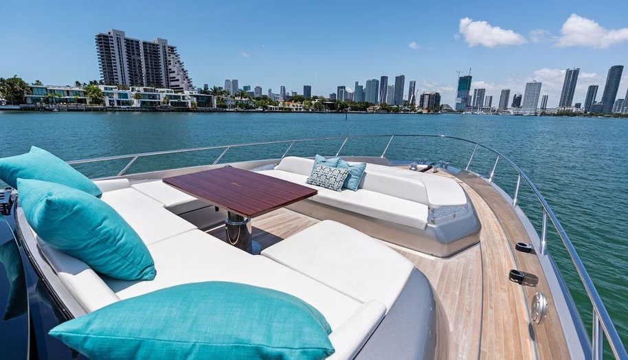 CLUB T for sale 61