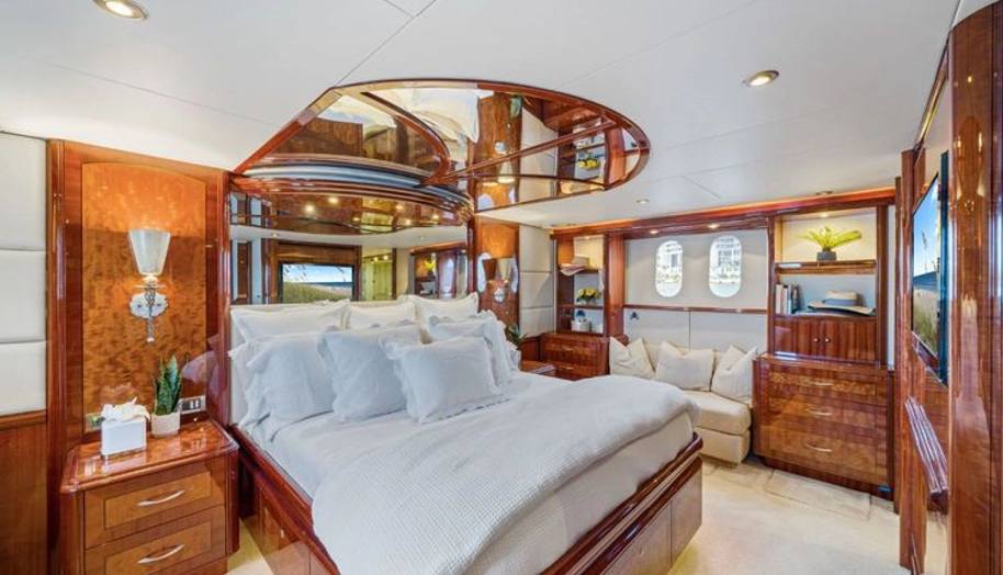 Aphrodite for sale 31