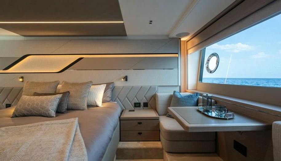 75 SPORT YACHT for sale 96