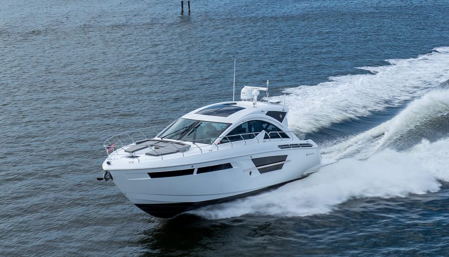 2022 Cruisers Yachts 54 Cantius Tropical Dreamer