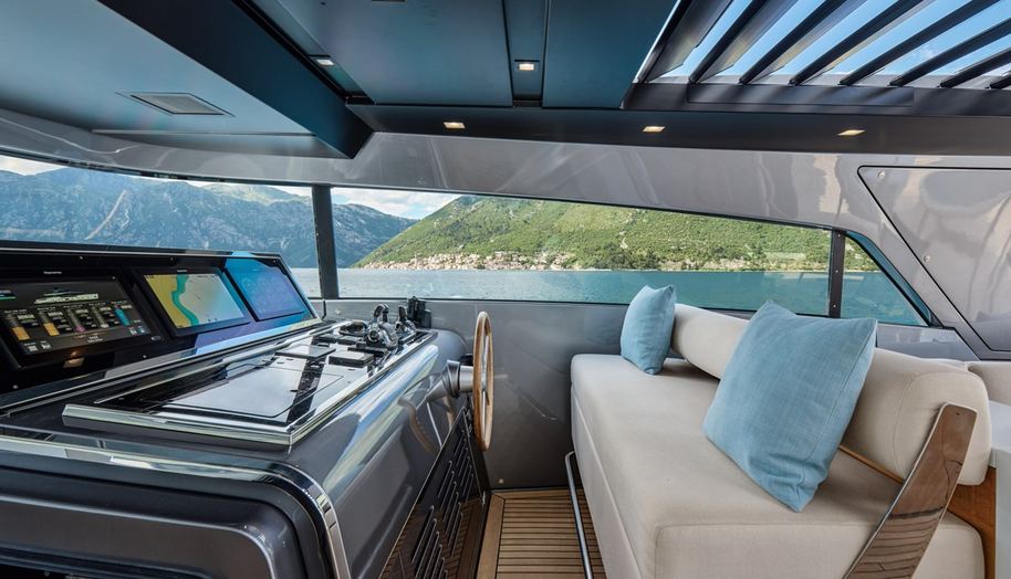 Zaffiro III for sale 16