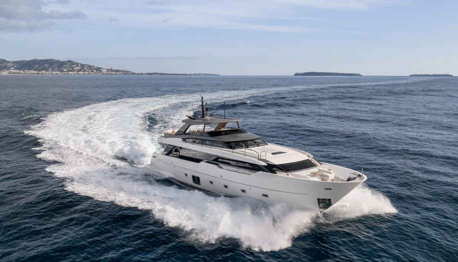 ICE OF LONDON for sale 1