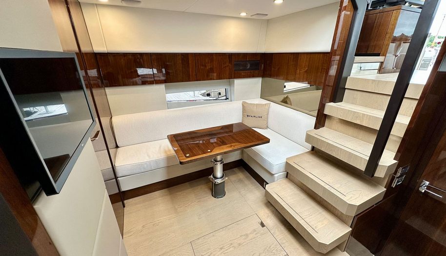LADY SEVERN for sale 26