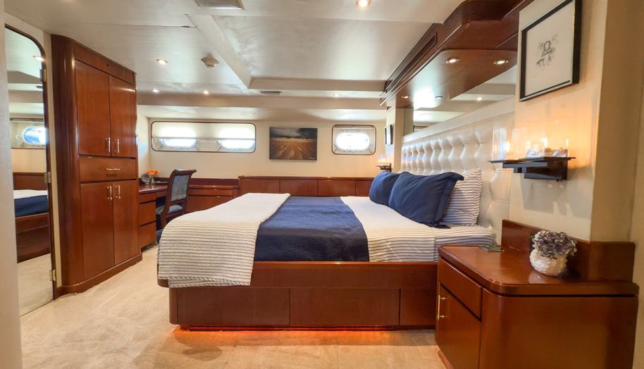 FLYING DUTCHMAN for sale 46