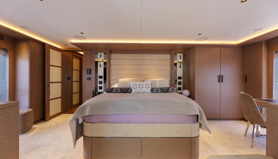 HELIOPHILIA for sale 16