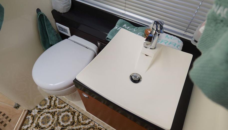 PRESTIGE 620 for sale 51