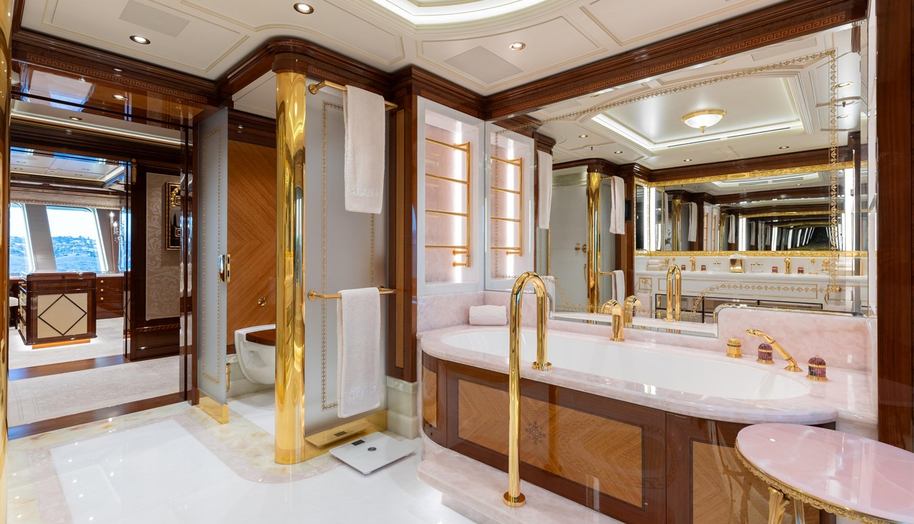 Amadea for sale 31