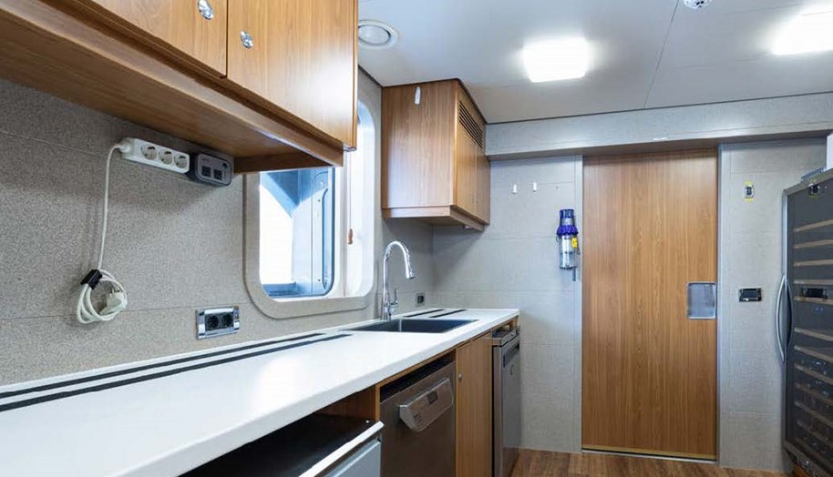 VIBRANCE for sale 46