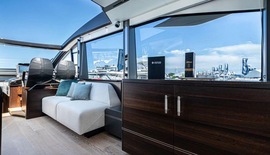 PREDATOR 65 for sale 11