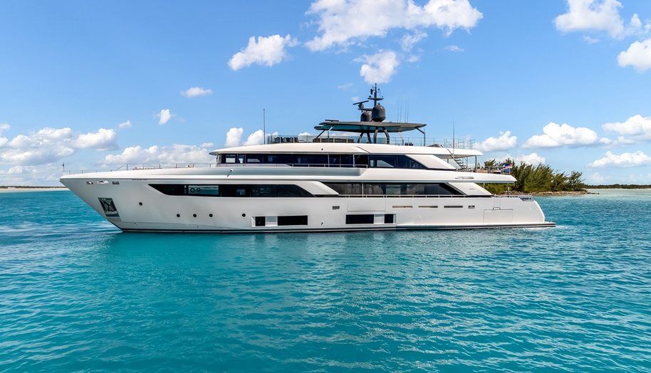 Navetta 42 for sale 1