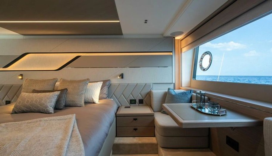 75 SPORT YACHT for sale 366