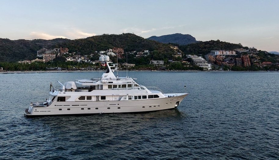 MAVERICK for sale 1